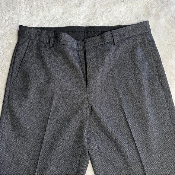 Calvin Klein Dress Pant (31x30) - Picture 2 of 3